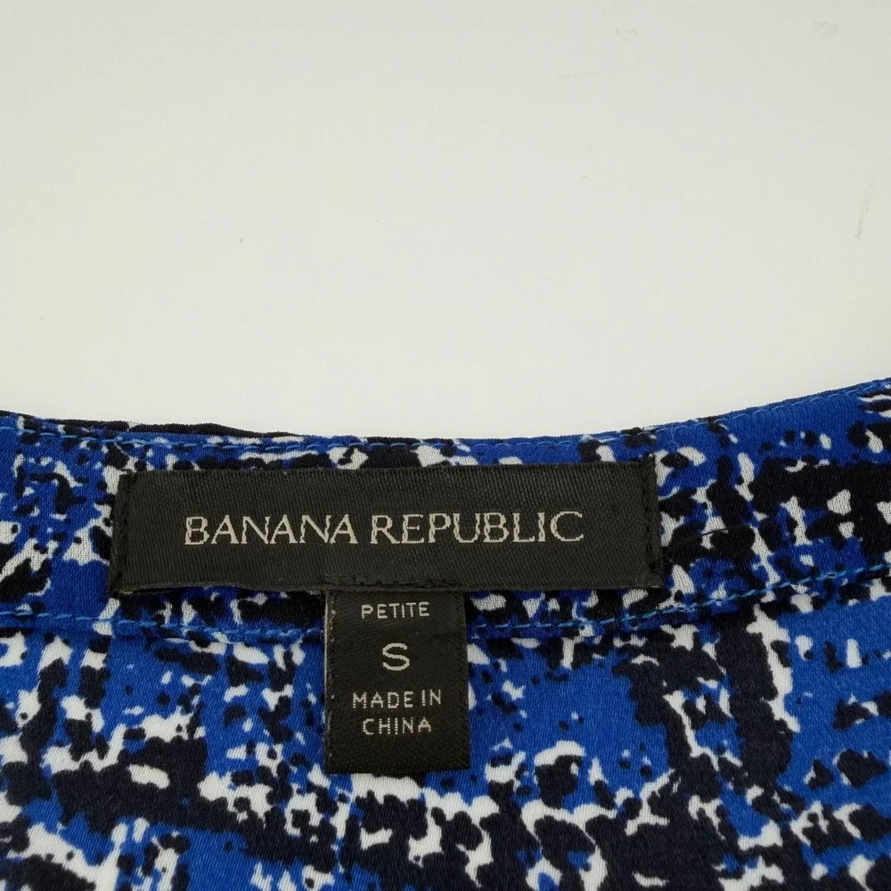 Banana Republic Womens Small‎ Petite Blue Abstract Grid Short Sleeve Blouse Top